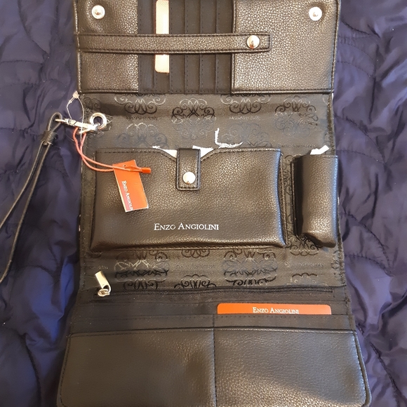 Wristlet purse - Picture 3 of 4